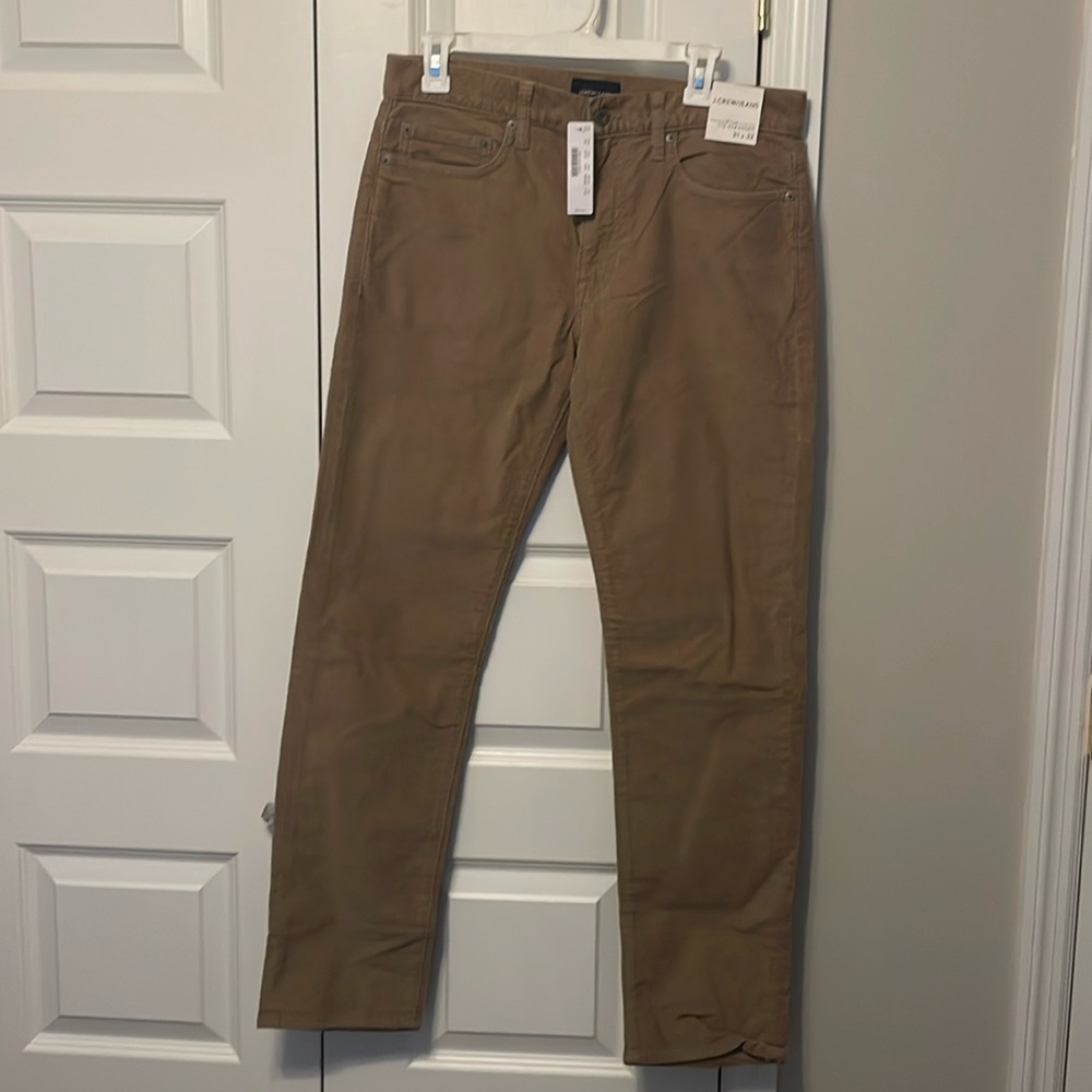 J Crew men’s Brown Corduroy pants - 770’s straight 31 x 32